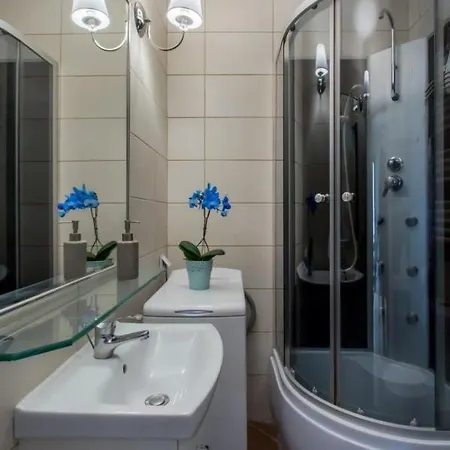 Apartment Clicktheflat Golden Terraces Apart