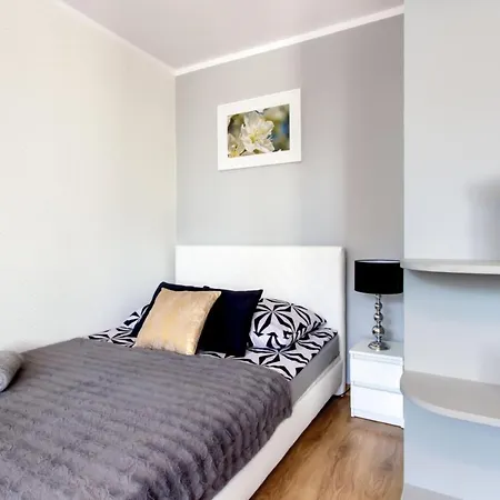 Clicktheflat Golden Terraces Apartment *